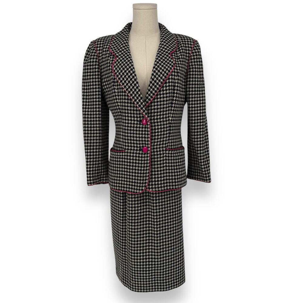 Vintage 1980s UNGARO Paris Houndstooth Blazer Skirt Set with Pink Trim, Size 6/8 - Picture 12 of 16